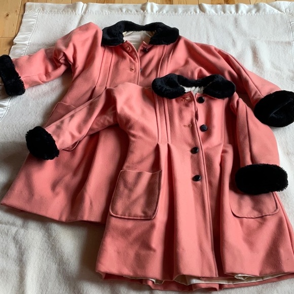 Sisters church coats - Picture 1 of 10